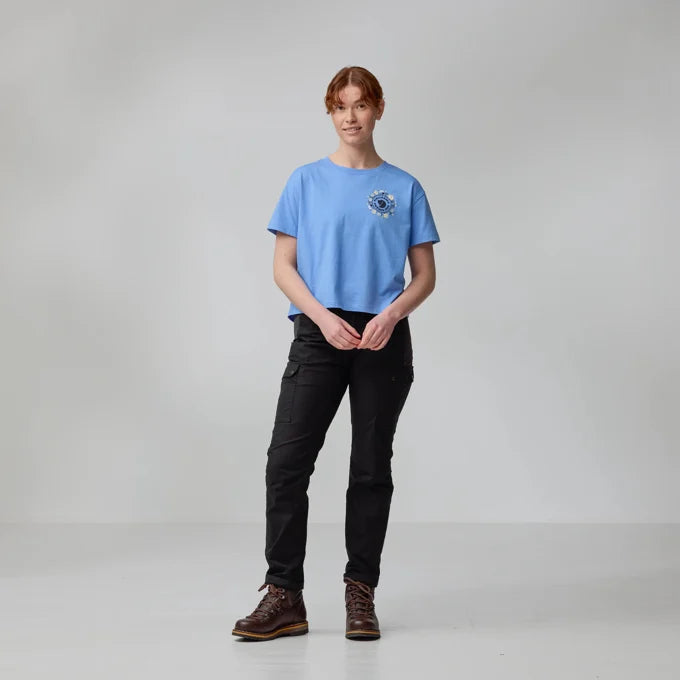 FJALLBLOMSTER LOGO TEE WMNS