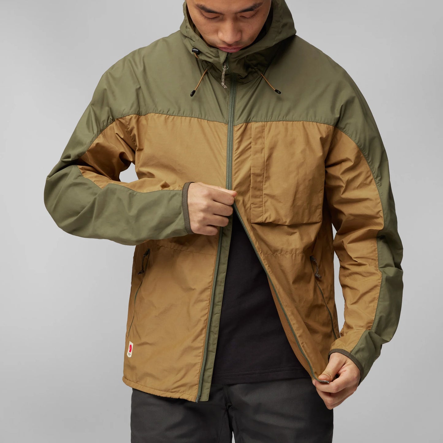 FJALLRAVEN HIGH COAST WIND JACKET M