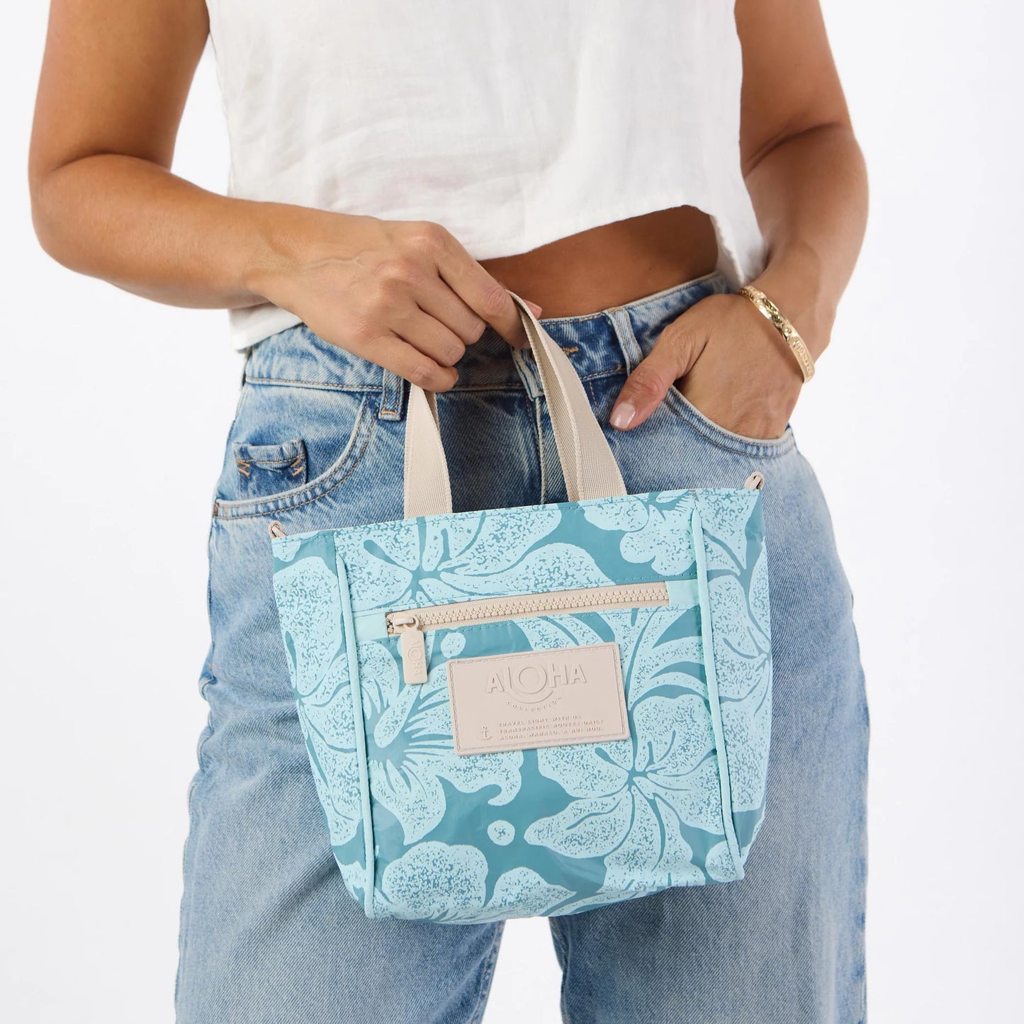 ALOHA BREEZY CROSSBODY