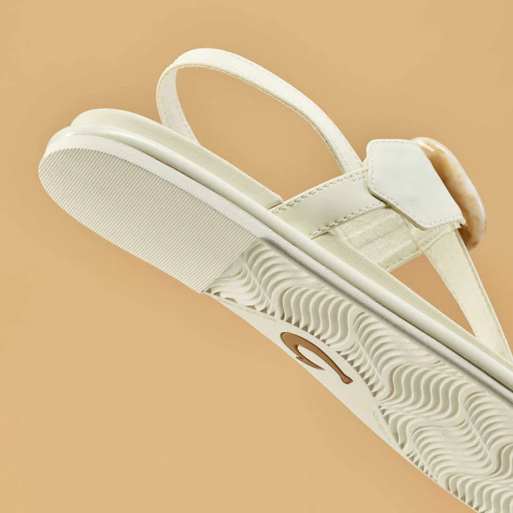 OLUKAI LA'I T-BAR WMN SANDALS