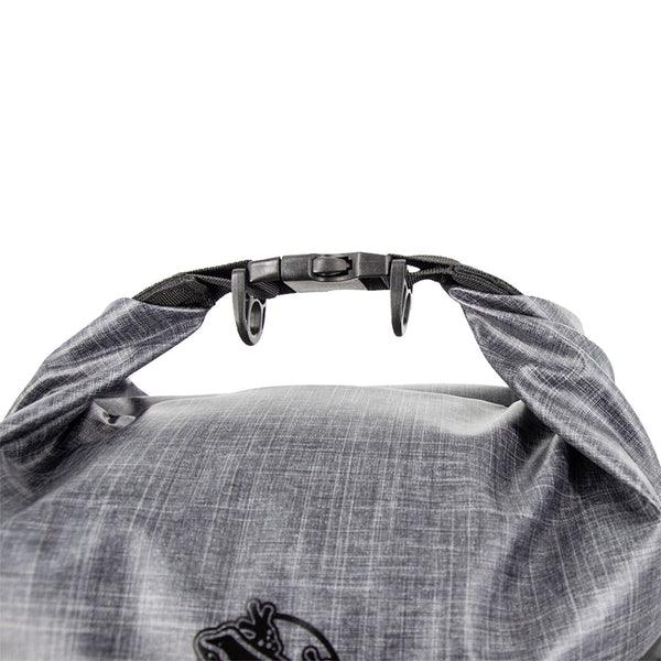 AKONA TANAMI 20L DRY BACKPACK - Cottage Toys - Peterborough - Ontario - Canada