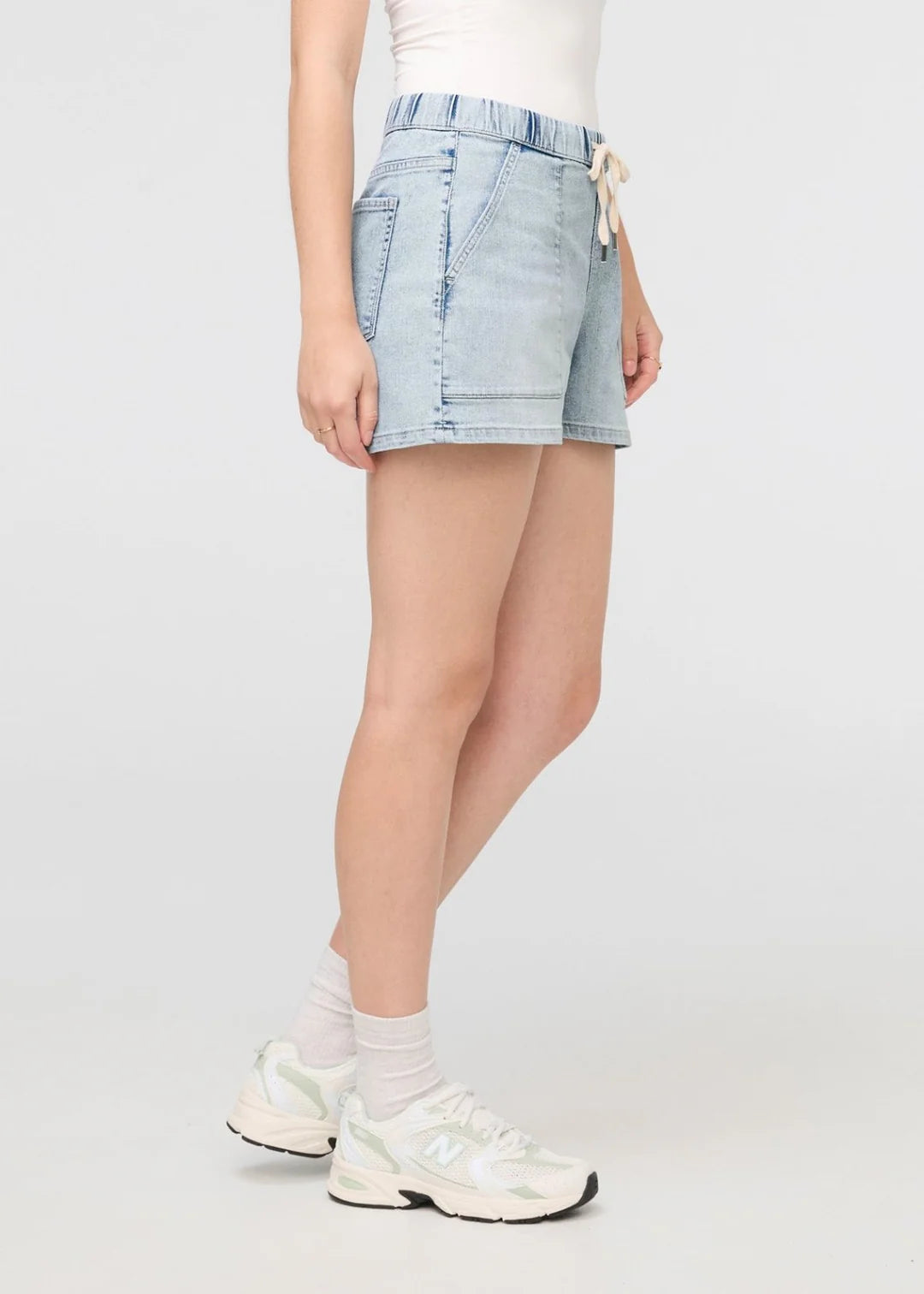 DU/ER PERFORMANCE DENIM HARBOUR SHORT