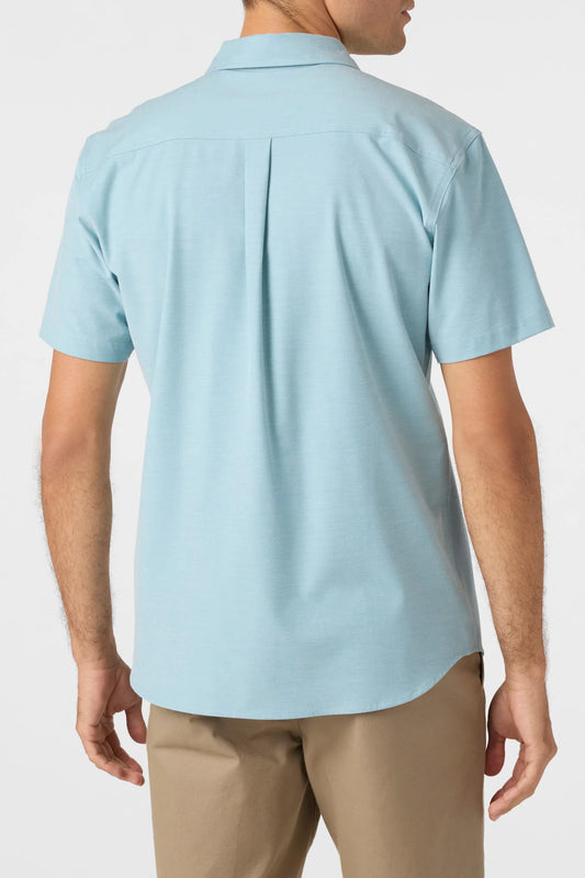 O'NIELL LIGHT CHECK HYBRID BUTTON UP SHIRT