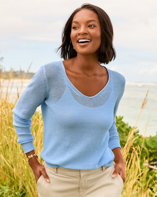TOMMY BAHAMA CEDAR LINEN LS V NECK SWEATER