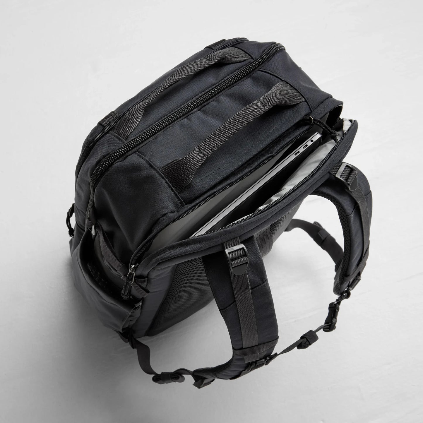 FJALLRAVEN FARDEN CARRY ON BACKPACK