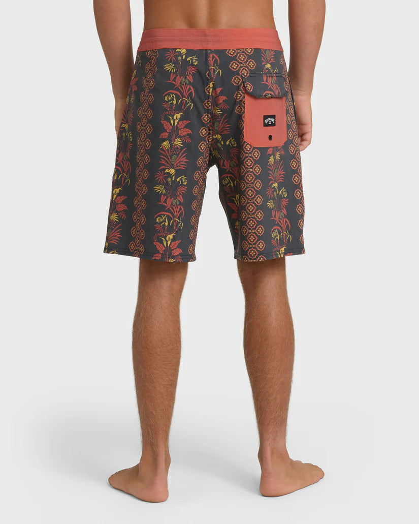 BILLABONG SUNDAYS LO TIDE BOARDSHORTS