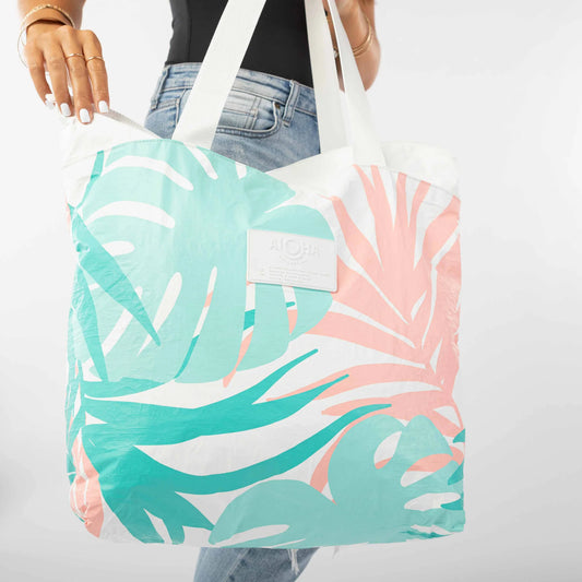 ALOHA TROPICS DAY TRIPPER
