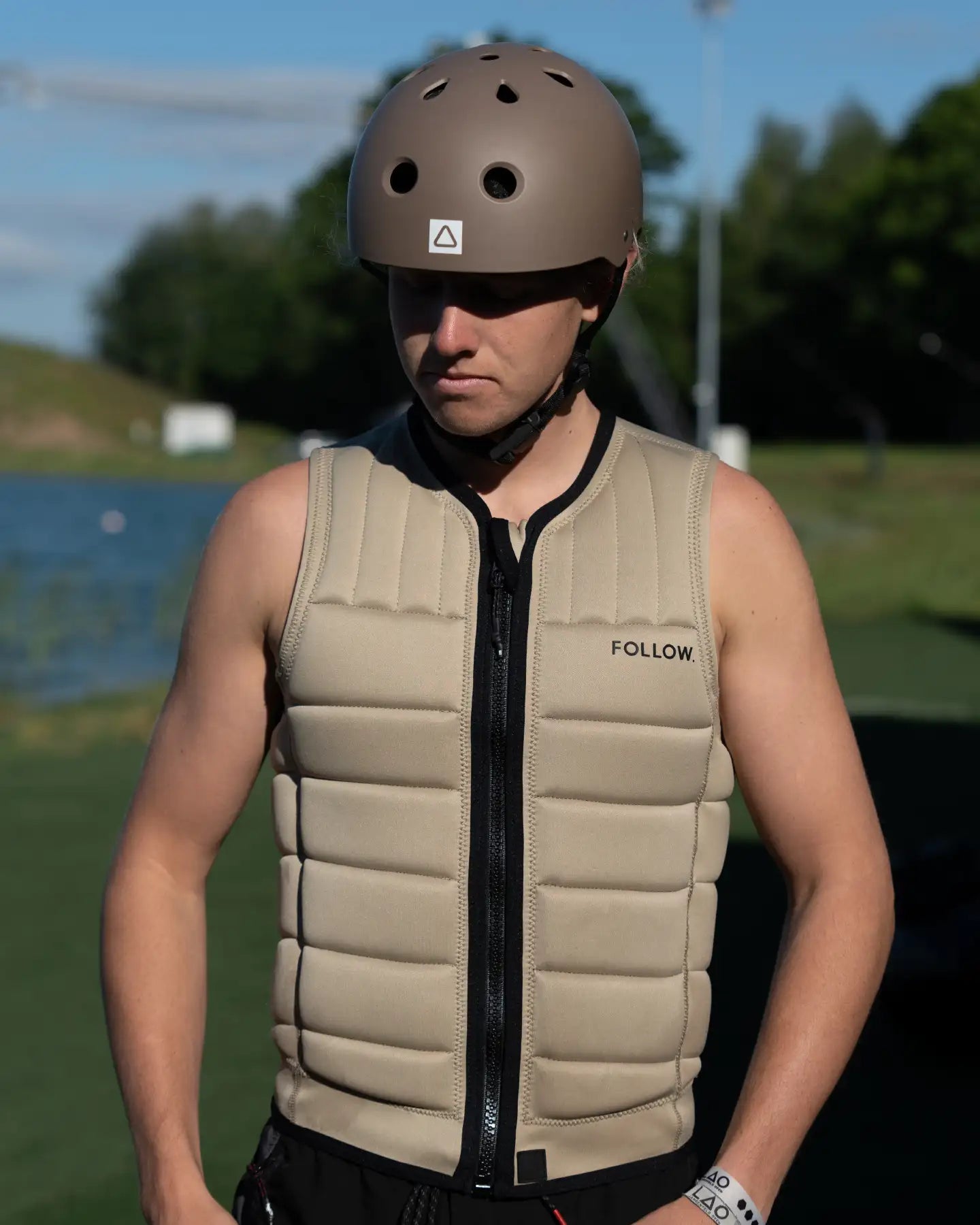 FOLLOW TOTAL IMPACT VEST
